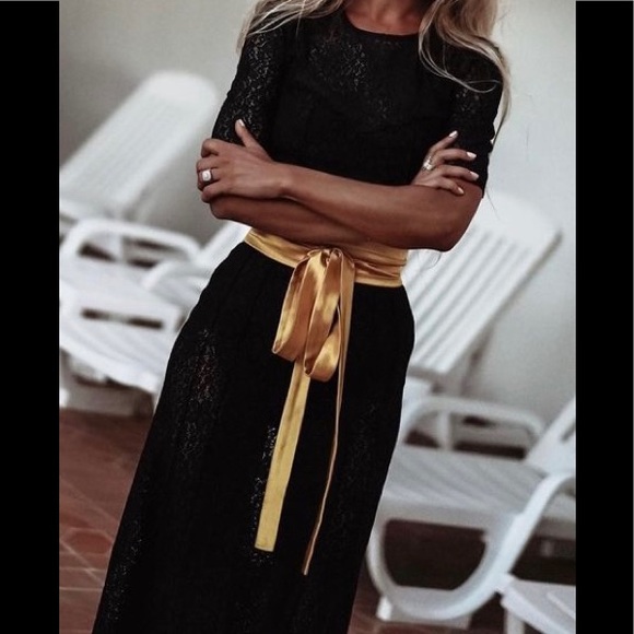 Nina Ricci gown, floral lace with silk slip - Picture 12 of 12